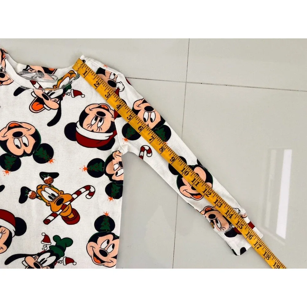 GAP Kids Disney Holiday Christmas Pajama Set Size 6 Organic Cotton Mickey Minnie